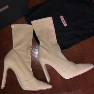 Yeezy season 6 booties